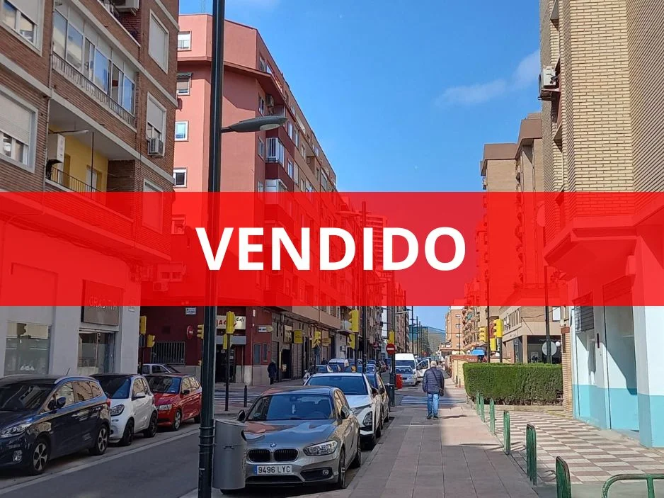 Good-condition flat in Barrio del Ave