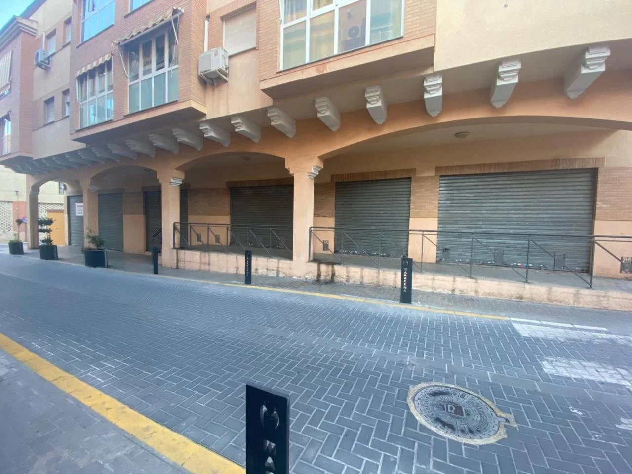 Investment garage in Maracena, 15 spaces