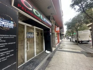 Local a pie de calle junto a universidad, 190 m²