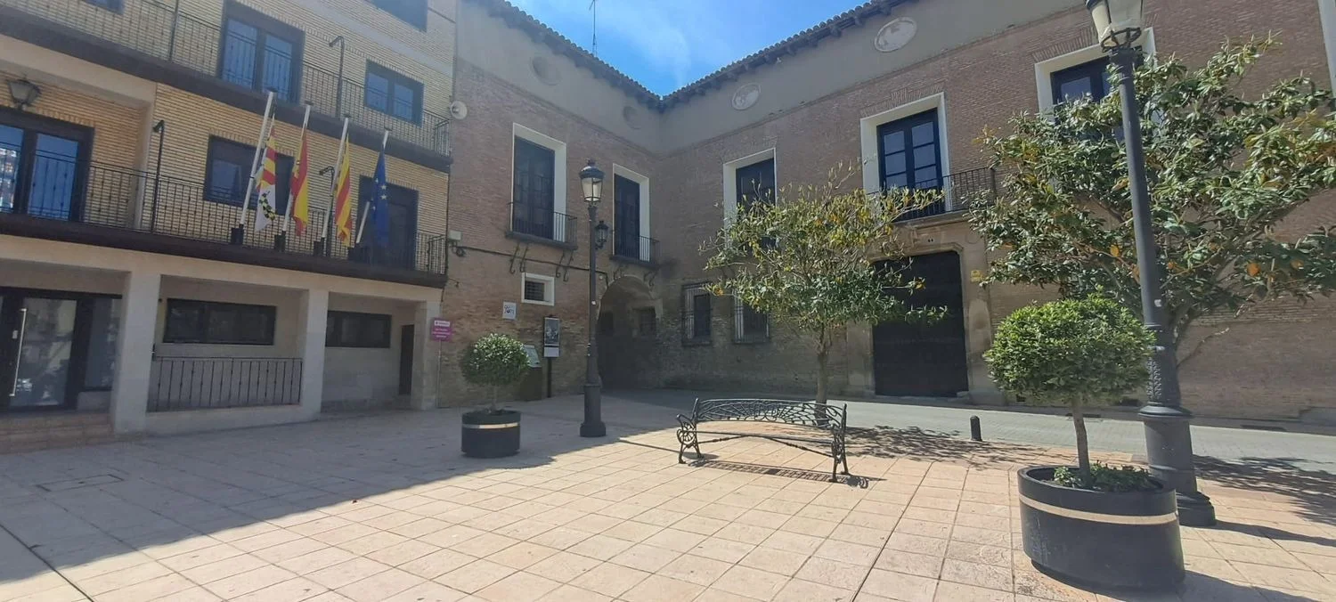 Casa de cuatro plantas con potencial