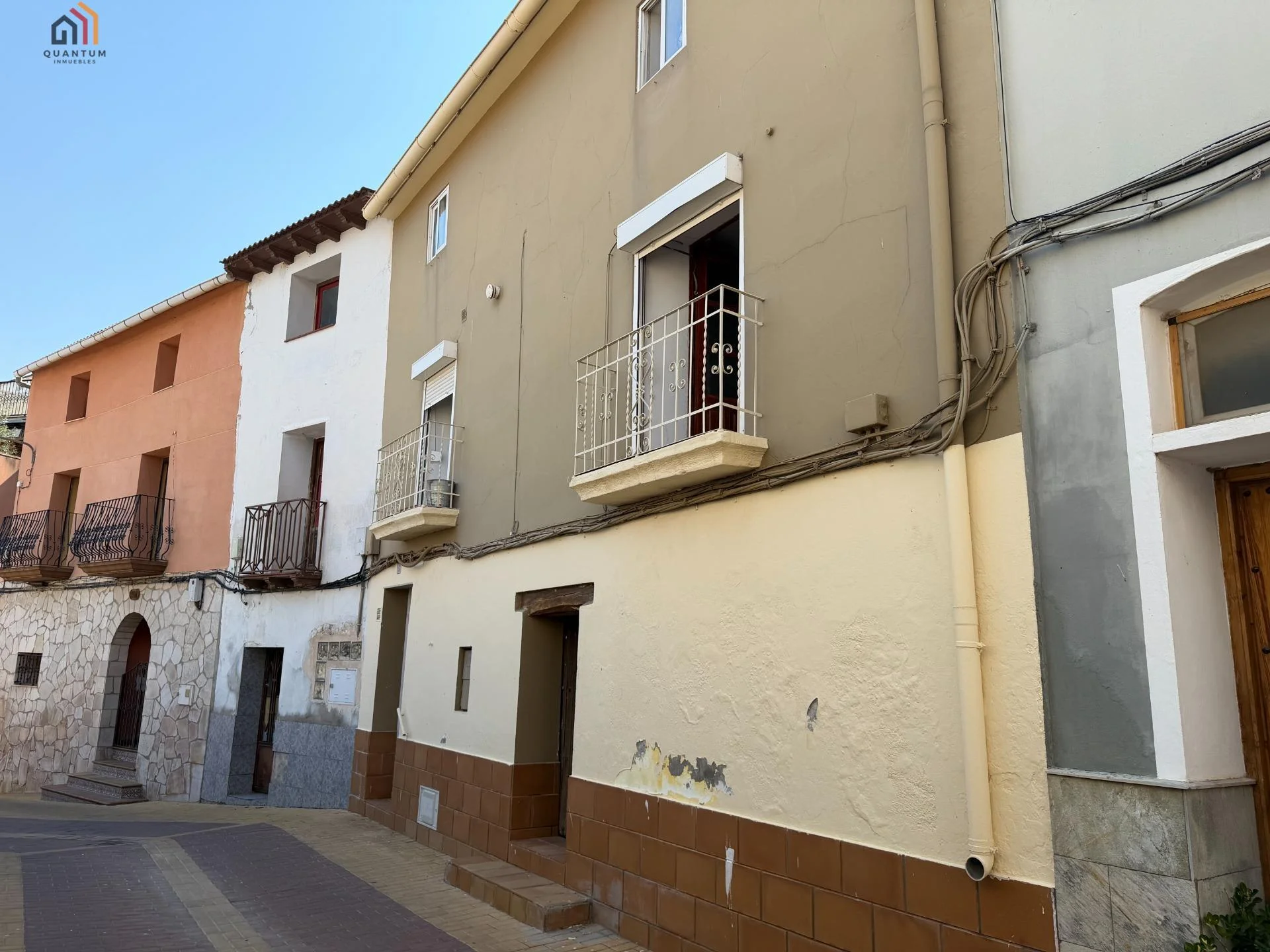 Casa reformable en Chiprana, 222 m²