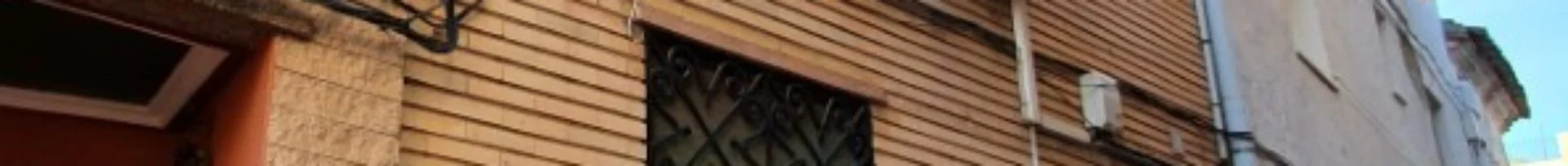 Casa de pueblo en Gotor, seis dormitorios