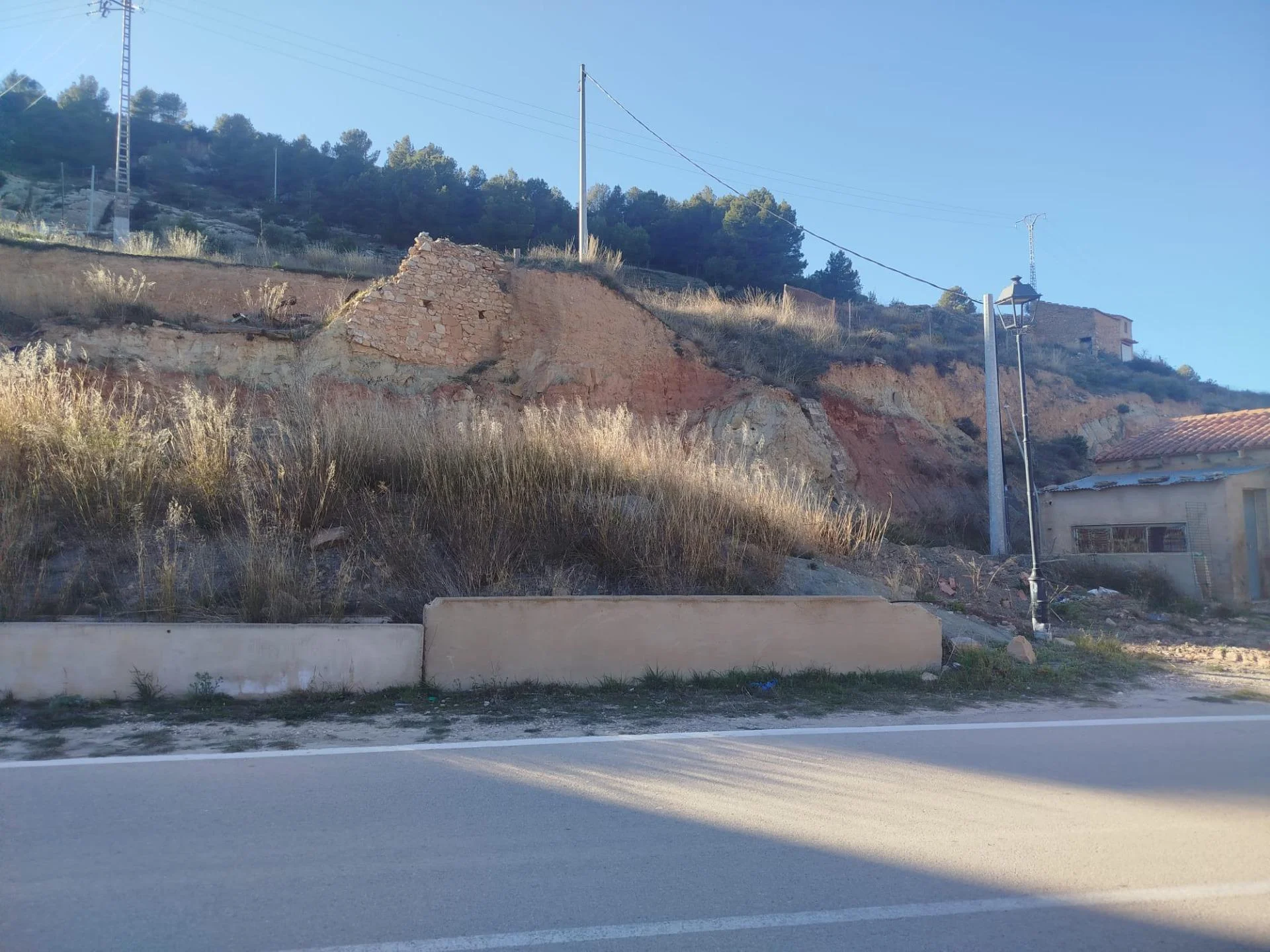 Urban land in Alpuente, 750 m²