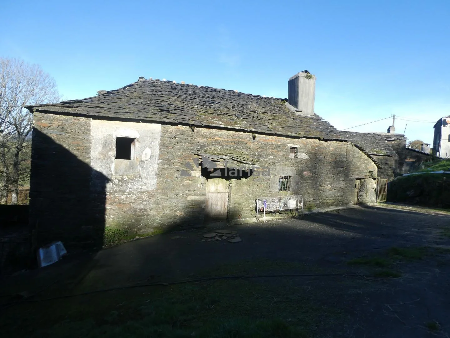 Large Muras rural estate with house