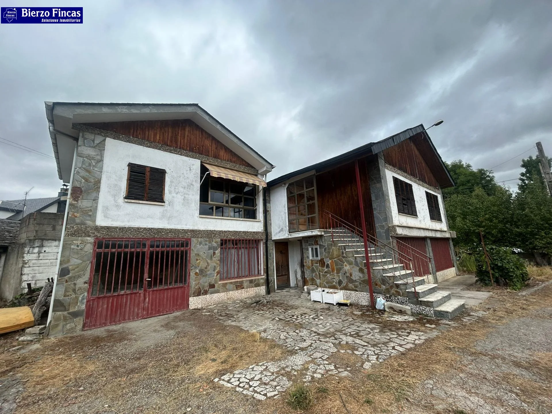 Large renovation house with expansion potential