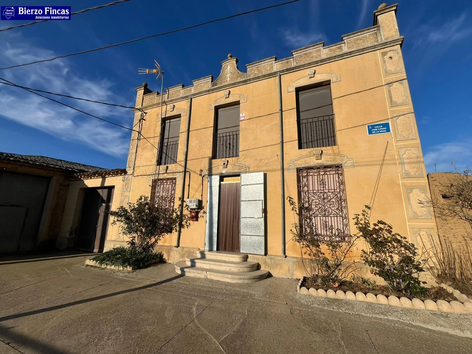Casa rural con parcela de 1.400 m²