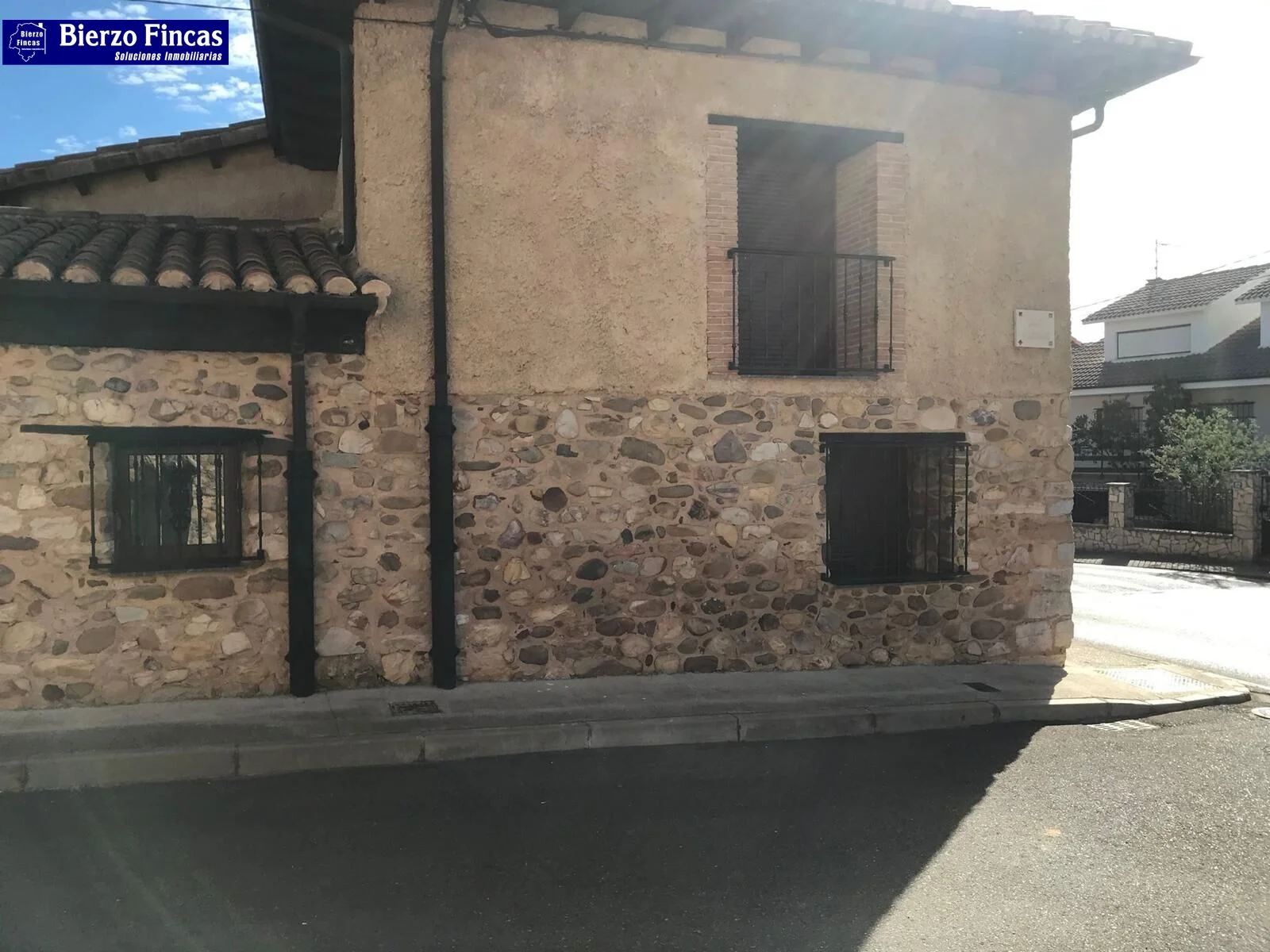 Casa de lujo de cuatro dormitorios cerca de León