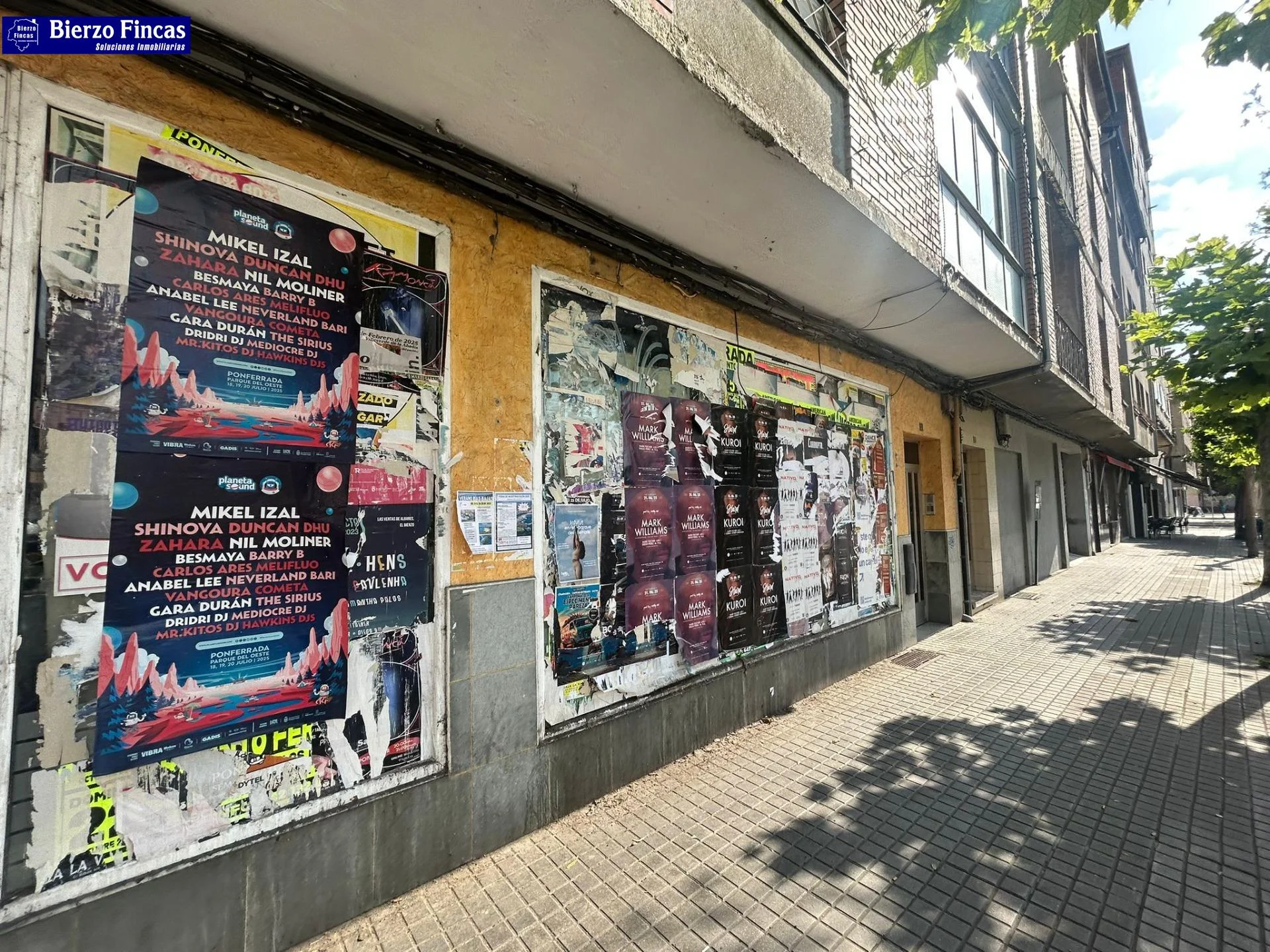 Edificio para reformar en Ponferrada, 458 m²