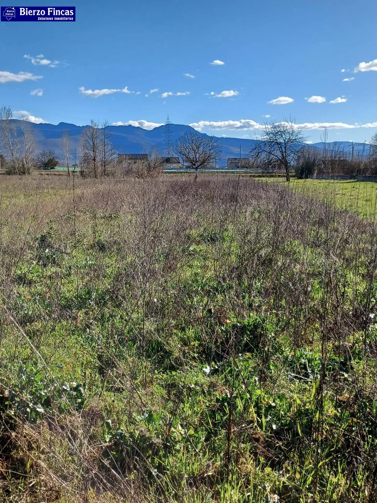 Rural land in Camponaraya, 2,206 m²