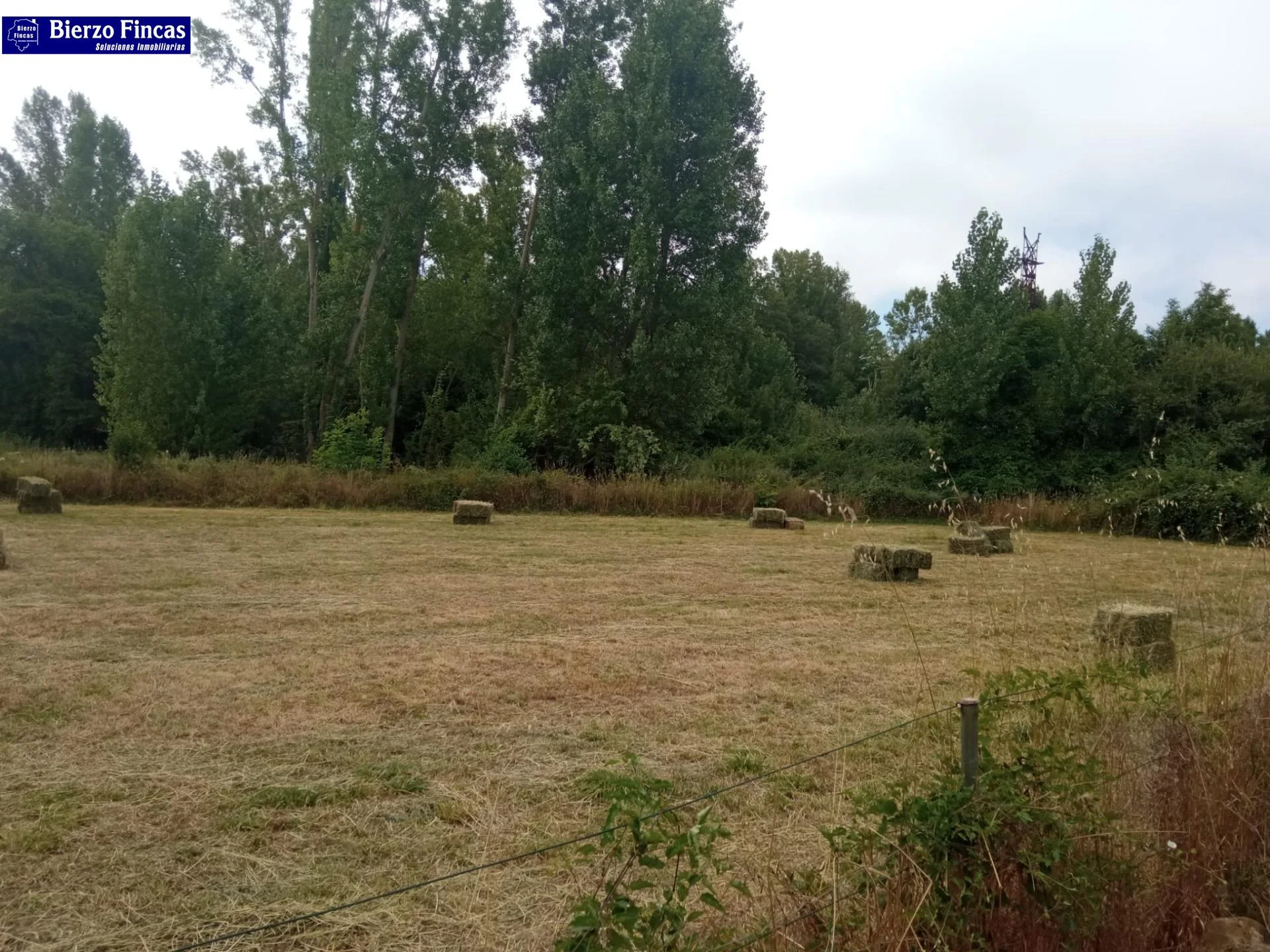 Urban plot in Cuatrovientos, 500 m²