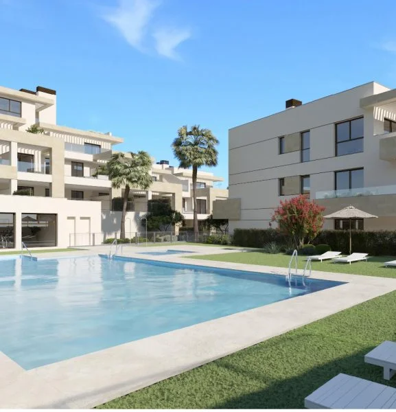 New Estepona apartment with sea views