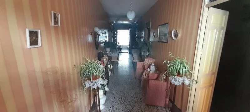 Casa con piso independiente cerca del centro