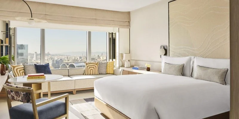 New central Lugo hotel, 100 rooms