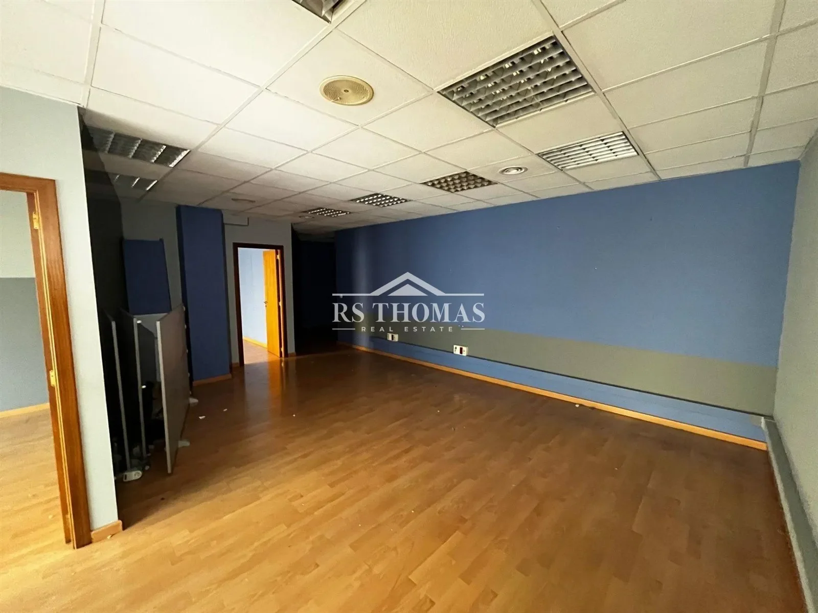 Local comercial en planta baja en Encamp