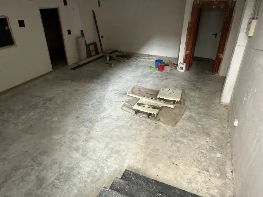 Local comercial reformable de 130 m²
