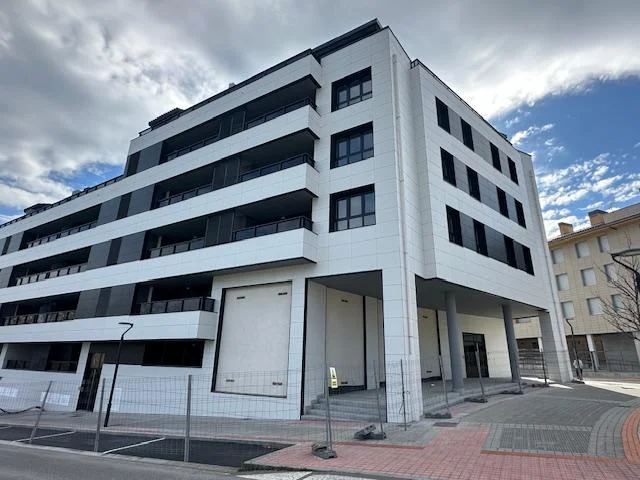 Local comercial en Amurrio, 73 m²