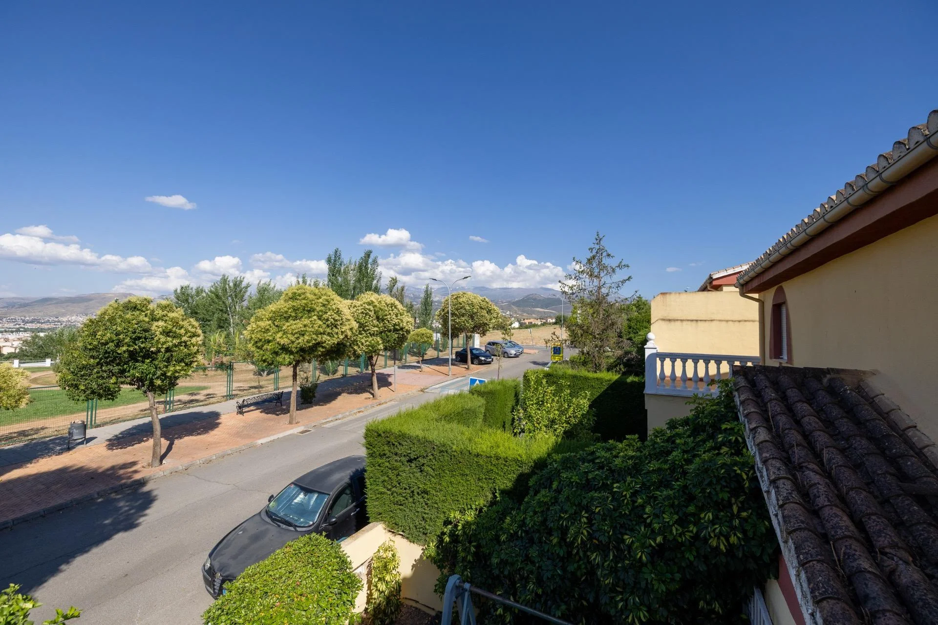 Townhouse in Loma Linda, 202 m²