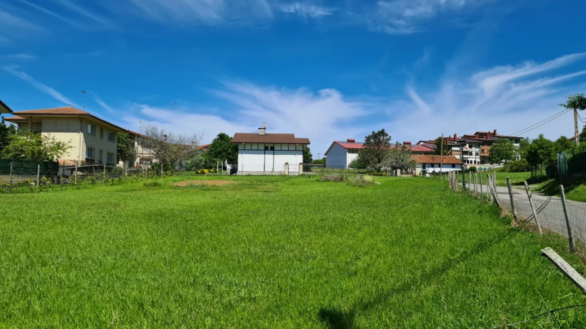 Terreno urbanizable cerca de playas de Urdaibai