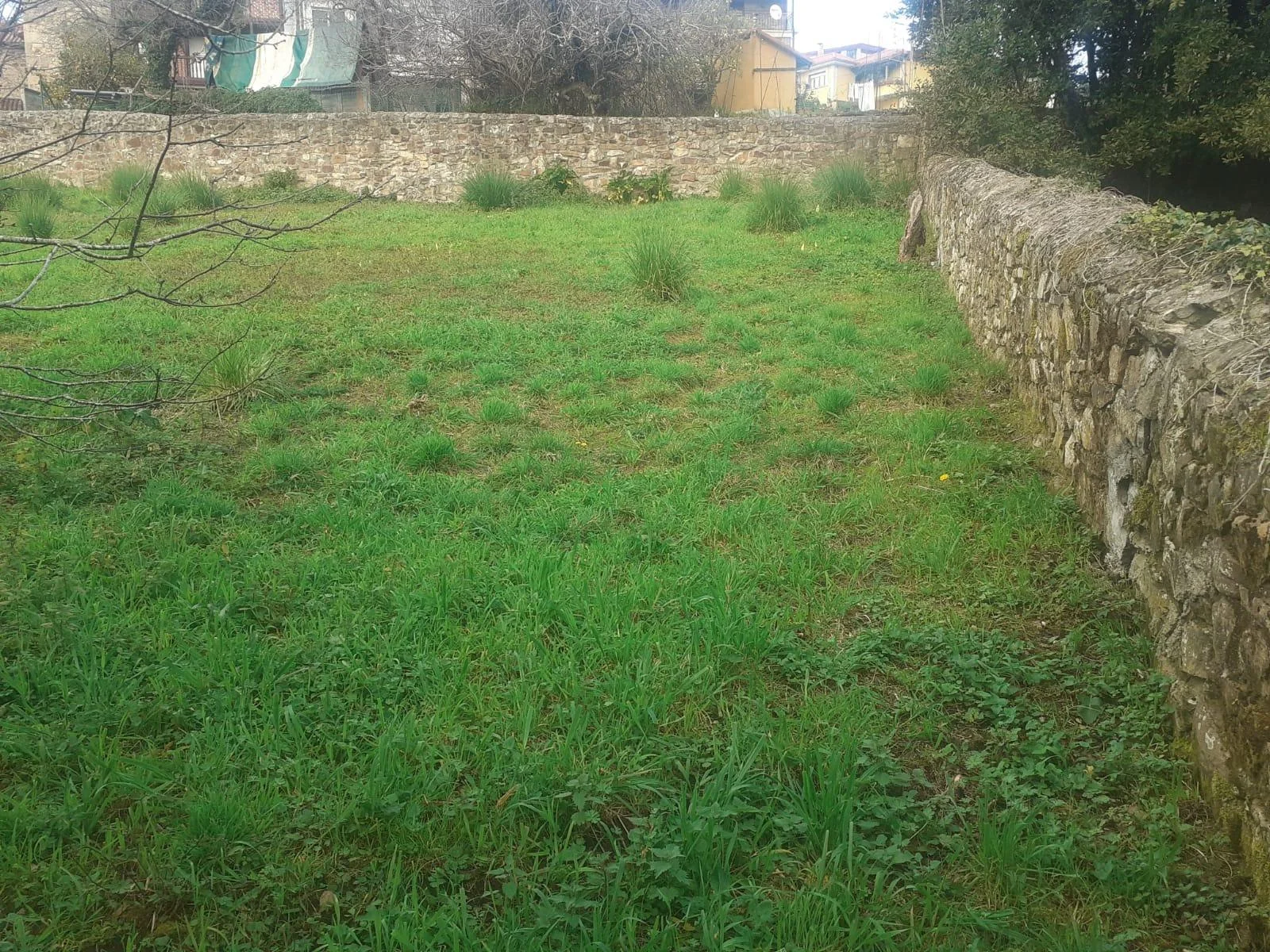 Urban plot near Ampuero, 640 m²