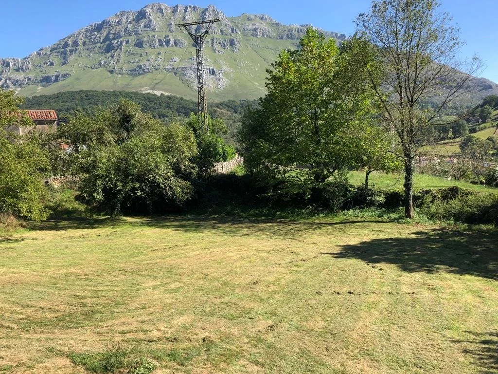 Terreno urbano en Arredondo, 1.612 m²