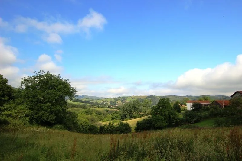 Parcela urbana cerca de San Vicente, 880 m²