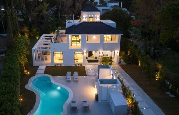 New golf-valley villa, 5 bedrooms