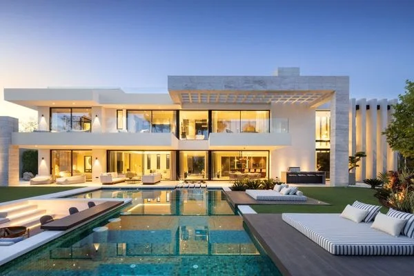 Villa de lujo de 843 m² en Nueva Andalucía