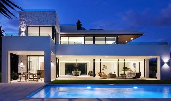Villa nueva en Casasola, cuatro dormitorios