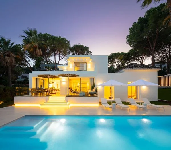 Renovated luxury villa with pool