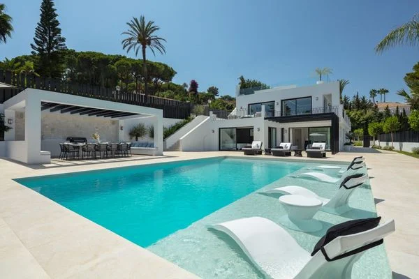 Villa de lujo en Nueva Andalucía