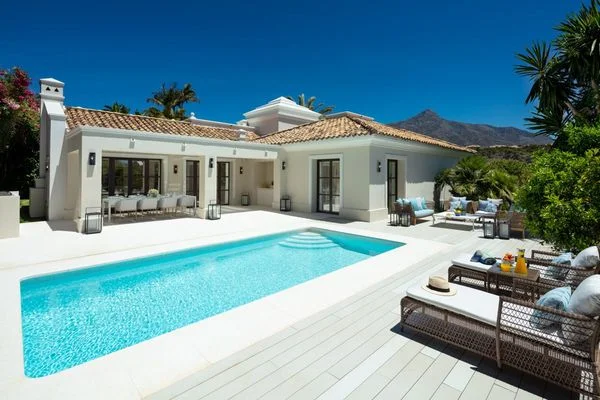 Villa nueva en Puerto Banús, 5 dormitorios
