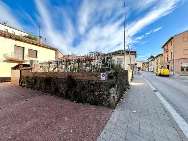 Urban Olot plot, 427 m²