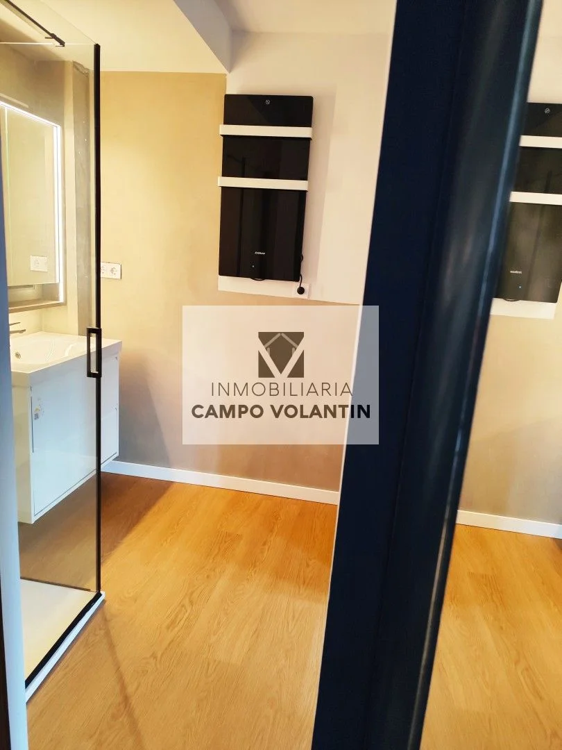 Piso reformado en Casco Viejo, 50 m²