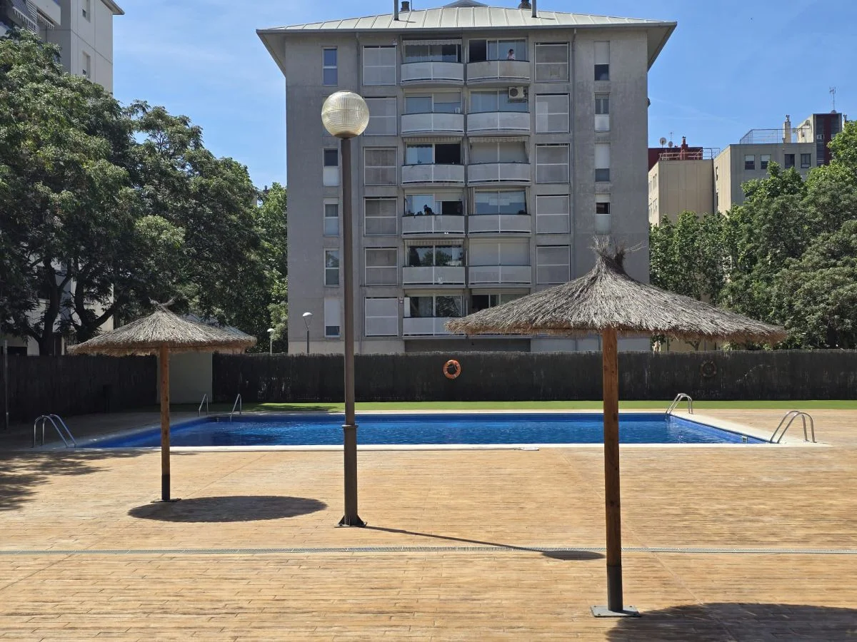 Reformed Serraparera flat, three bedrooms
