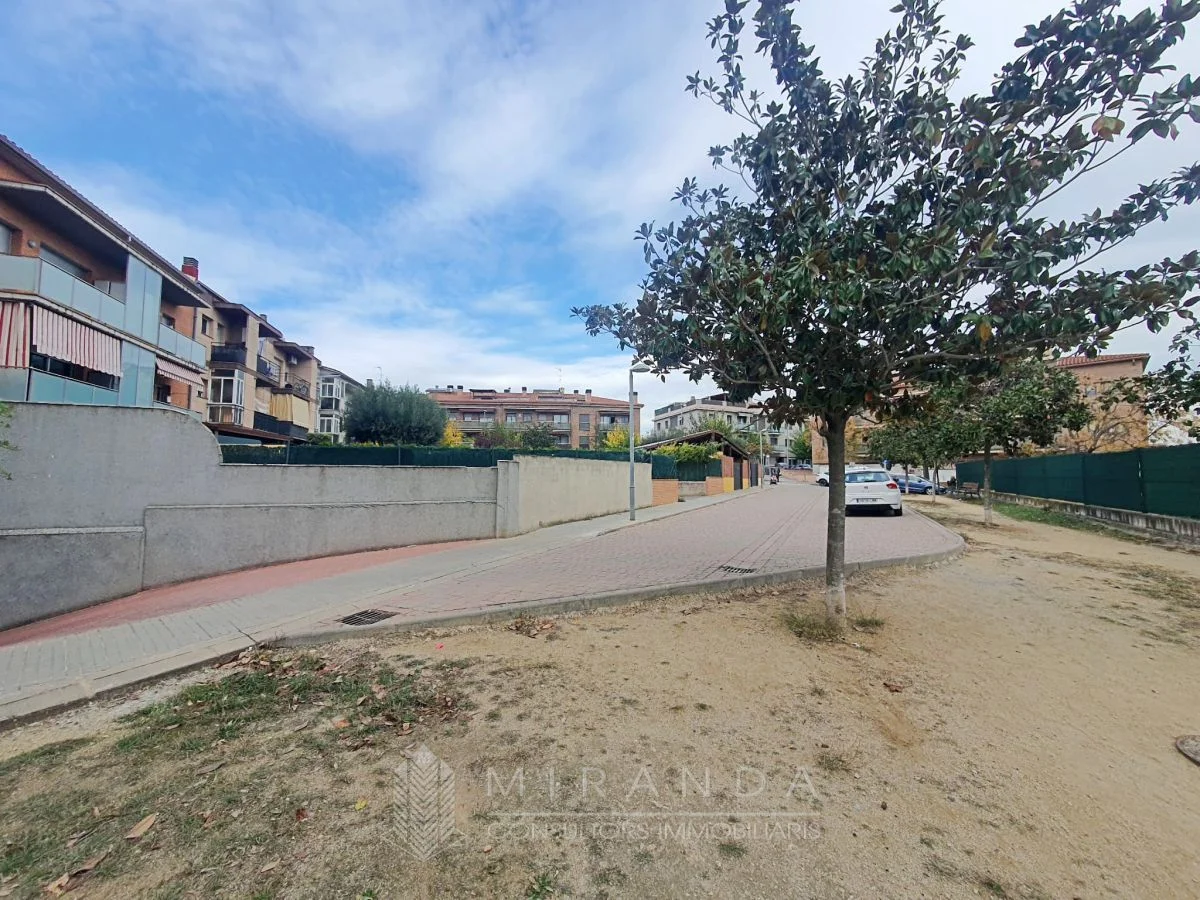 Corró d’Avall parking space, 18 m²