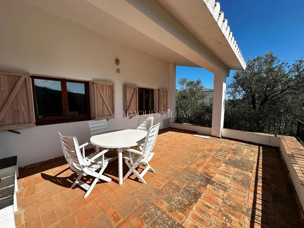 Cadaqués villa with 248 m²