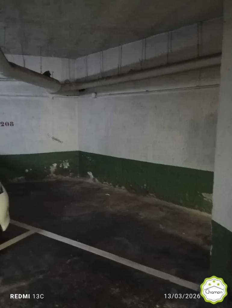 Small-car garage space in Lasesarre, Barakaldo