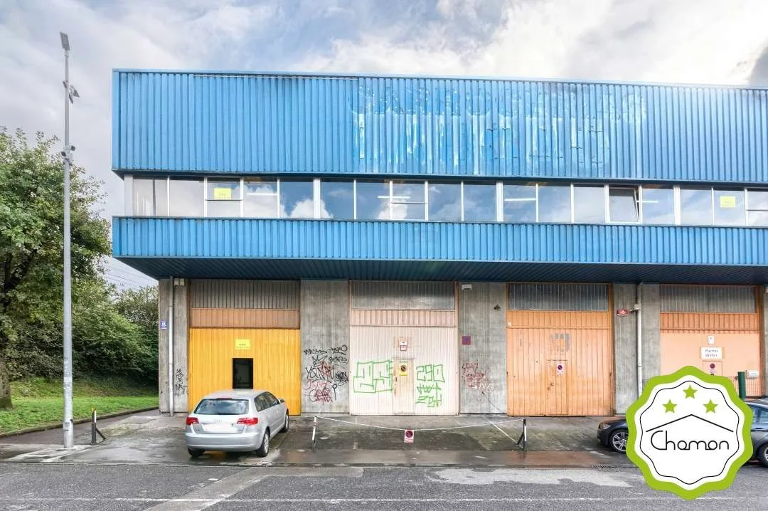 Industrial warehouse in Usila, 595 m²