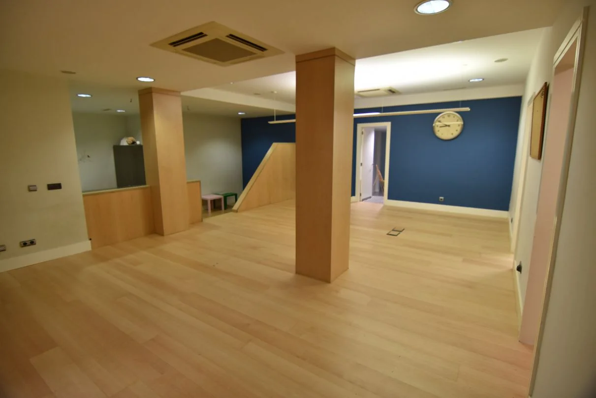 Eibar commercial unit, 167 m², 1966