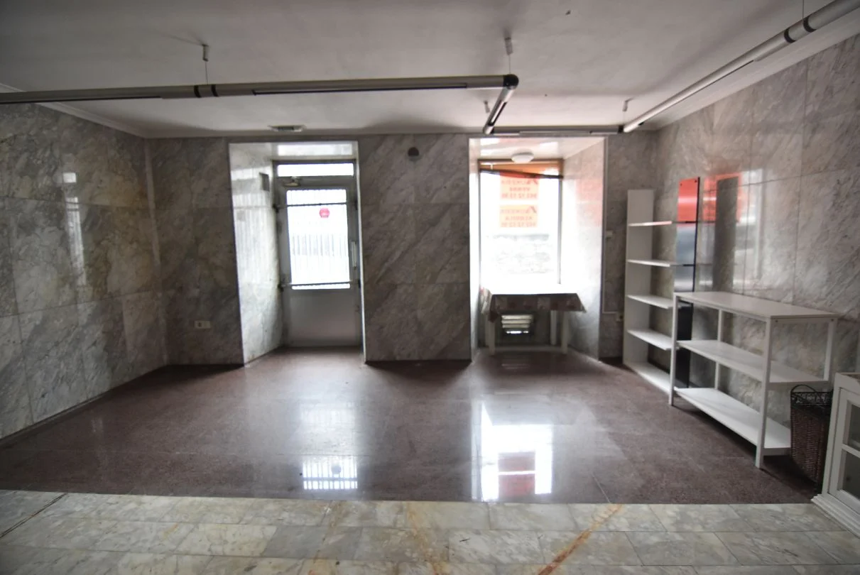 Local comercial a pie de calle, 78 m²