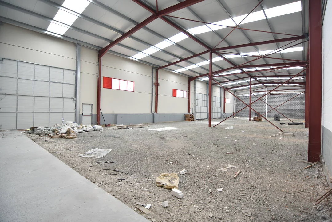 Industrial warehouses in Mendaro, 816 m²