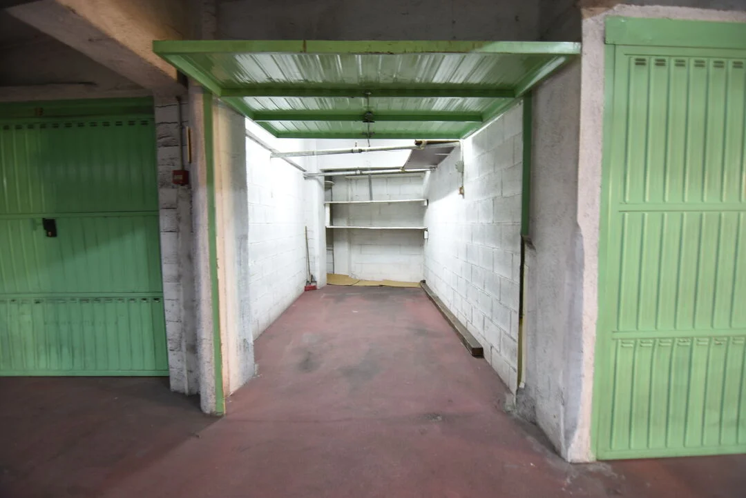 Garaje cerrado en Urkizu, 11 m²