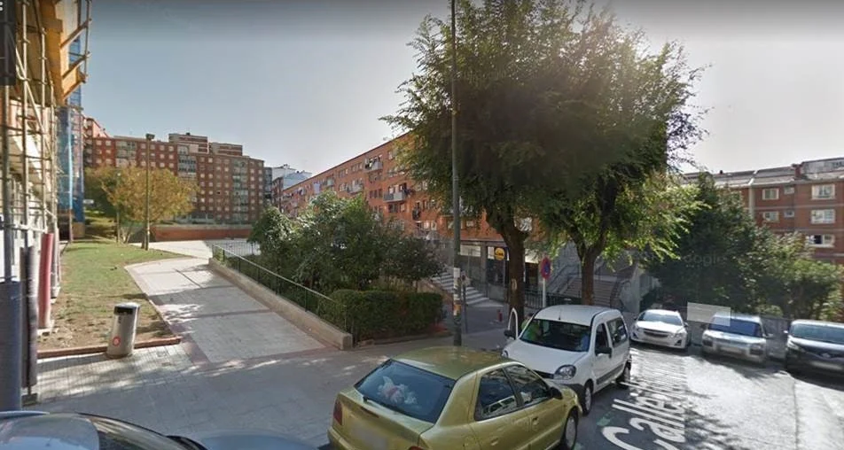 Parcela de garaje abierta junto a Santutxu