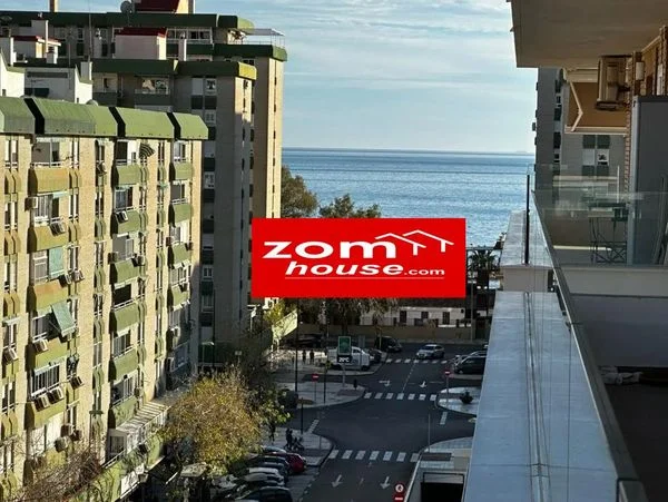 Sea-view El Palo flat, four bedrooms