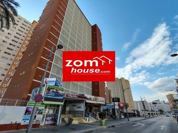Piso con licencia turística junto a Levante