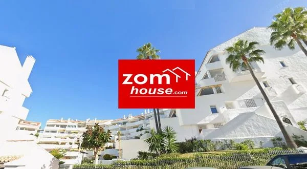 Good-condition Marbella penthouse, 3 bedrooms