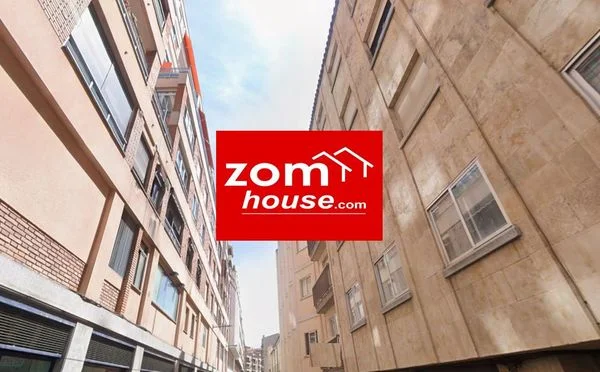 Piso de tres dormitorios cerca del centro