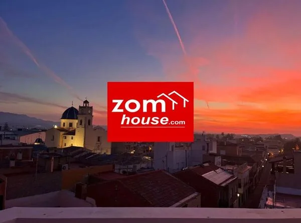 Ático de tres dormitorios con terraza