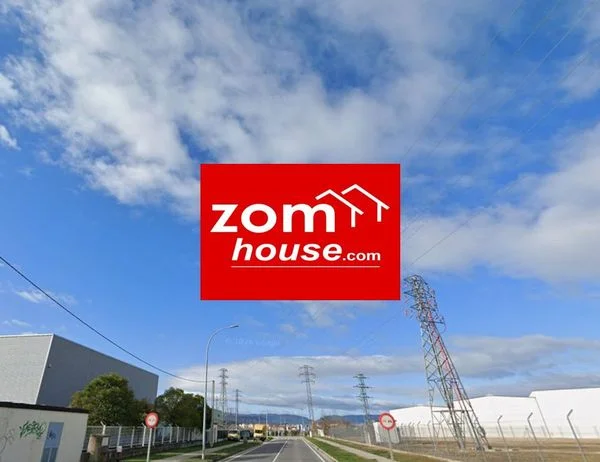 Local comercial con 1.000 m²
