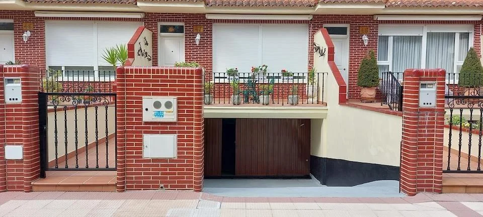 Townhouse with penthouse in Igorre, 240 m²